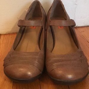 NWT Mix Mooz Mary Janes Make an offer